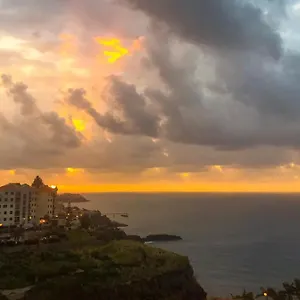 Apartamento Sol & Mar, Câmara de Lobos